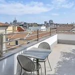 Center Duomo 3* Mailand