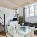 Giusti Two-bedroom Duplex - Arco Della Pace & Sempione Park - Sleeps 5