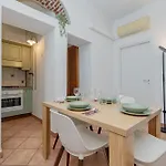 Stayq - Porta Garibaldi