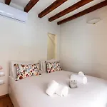 Youhosty - Bezzecca 1 Milano