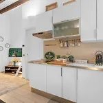 Cozy Corner By Ndp Rent