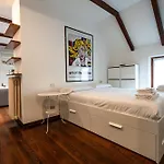 In Sarpi Vicino Metro M5 Apartment *