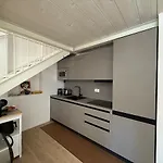 Three-room Sleeps 6 Life Fiera San Siro 아파트 *