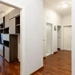 Gambara M1 - 15 Min To Duomo, Balcony, Ac&wifi Apartment Milan