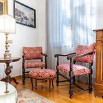 Duomo 10 Min - Elegant Flat In The Centre Milan