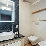 Giusti Two-bedroom Duplex - Arco Della Pace & Sempione Park - Sleeps 5 Apartamento Milão