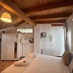 Apartamento Acasadifranci Attico Con Dehor Privato, Wifi E Metro A 4 Min Da Piedi Milão
