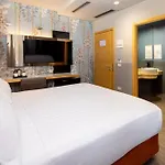 Garibaldi Station By Ihg Hotel