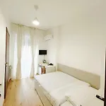 Pensión Seveso 3*