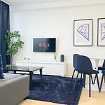 The Boutique - Bande Nere M1 Metro Direct To Duomo & San Siro - Center Aparthotel Milano