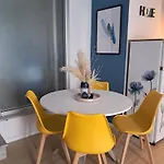 Gaby's Flat - Citylife, شقة