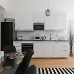 Italianway Comfort - Buenos Aires 65 C * ミラノ