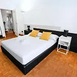 Spacious And Modern - Solari