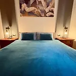 Loreto Blue House Di Design Vicino Metro * 밀라노