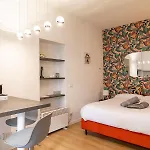 La Vecchia Milano-les Nubles Vannucci - Il Ballatoio E Il Cortile Apartment
