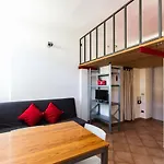 Artstay Porta Romana Parking 3th Floor No Lift