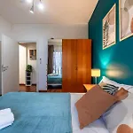 Porta Romana Luminoso Trilocale Con Balcone ميلان