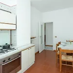 Artstay Porta Romana Apt, Parking, Centre Mailand