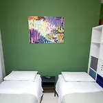 Jenner 아파트 *