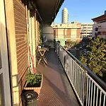 Apartamento Rho Fair Certosa - 5maggio - Wififree & Balcony - Milanoflats Milão
