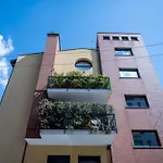 Exclusive With Terrace At 15 Min To Duomo Apartamento