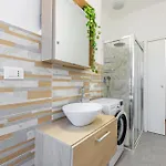 Porta Romana Luminoso Trilocale Con Balcone شقة *
