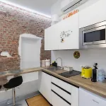 Appartement La Vecchia Milano-les Nubles Vannucci - Il Ballatoio E Il Cortile *
