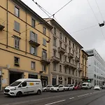 Guesthost - Porta Garibaldi White Flats * Μιλάνο