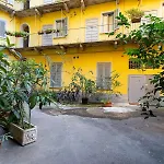 La Vecchia Milano-les Nubles Vannucci - Il Ballatoio E Il Cortile *