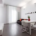 ミランインフラット *
