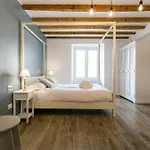 Navigli - Porta Genova * ميلان