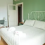 Apartment Da Serena Ai Navigli