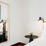 Relstay - Montenapoleone * Milano