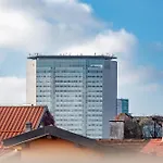 Station 5 Min The Skyshouse * Mediolan