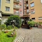 Aparthotel Zara & Domus Lagosta 4*