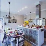 Designed Luxury Loft With Private Exclusive Garden Villa Milano