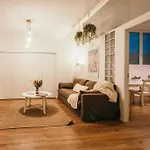 Casa De Amicis - Lakeside L&b 3* ミラノ