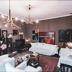 Вилла Designed Luxury Loft With Private Exclusive Garden