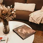ゲストハウス Casa De Amicis - Lakeside L&b 3*
