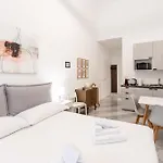Acero & Ibisco - Repubblica By Innstay 3* Milánó