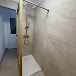 Newly Renovated 2br Near Bocconi & Metro Ferienhaus *