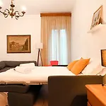 Exclusive & Cosy 3-bedroom By San Siro Stadium & Metro Гостевой дом *