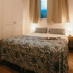 Casa De Amicis - Lakeside L&b 3* ミラノ