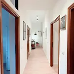Гостевой дом Exclusive & Cosy 3-bedroom By San Siro Stadium & Metro *