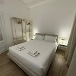 Newly Renovated 2br Near Bocconi & Metro Feriehus Milano