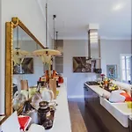 Designed Luxury Loft With Private Exclusive Garden Милан