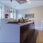Villa Designed Luxury Loft With Private Exclusive Garden *
