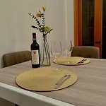 Apartment Casacarmela 7min Linate 4min Unipol Arena-near Station & Fast Wifi-tram Diretto Per Il Duomo