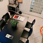 2-level Designer Loft In Isola District * Милан
