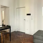 Apartman Elegant With Modern In - Citylife District - M1 *